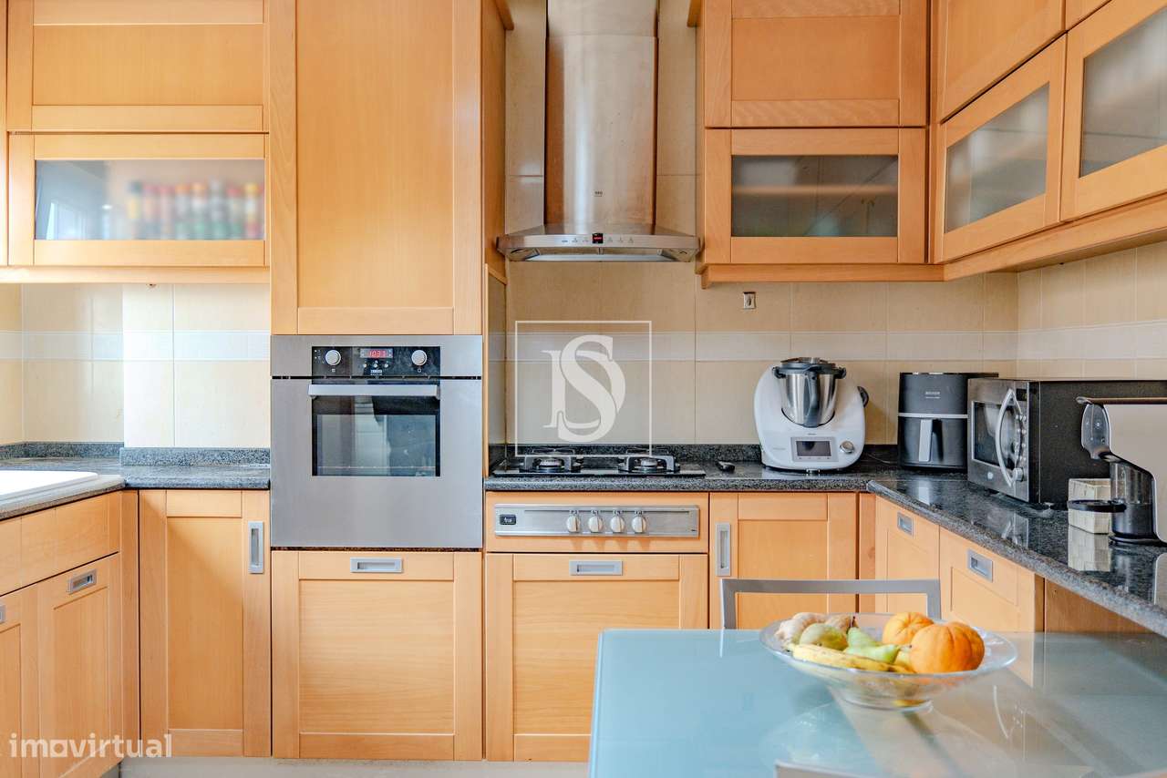 Moradia T4 na Melhor Zona da Cidade de Torres Novas!!!-4