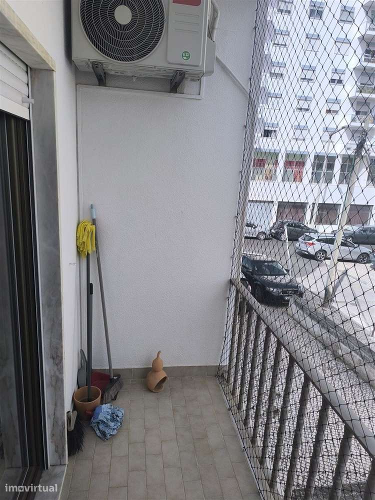 Apartamento T2 Venda em Santa Iria de Azoia, São João da Talha e Bobad-14