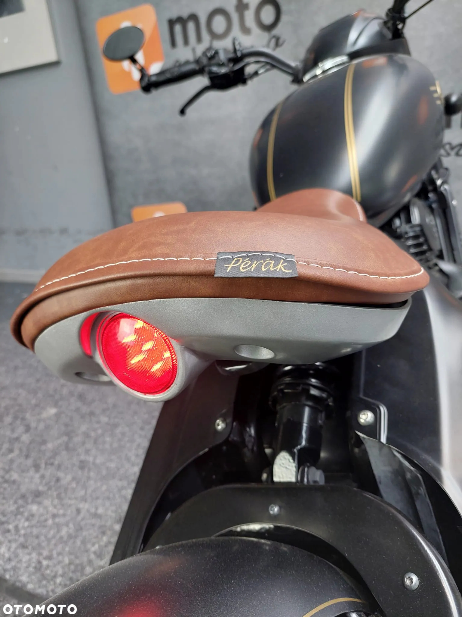 Jawa 350 - 16