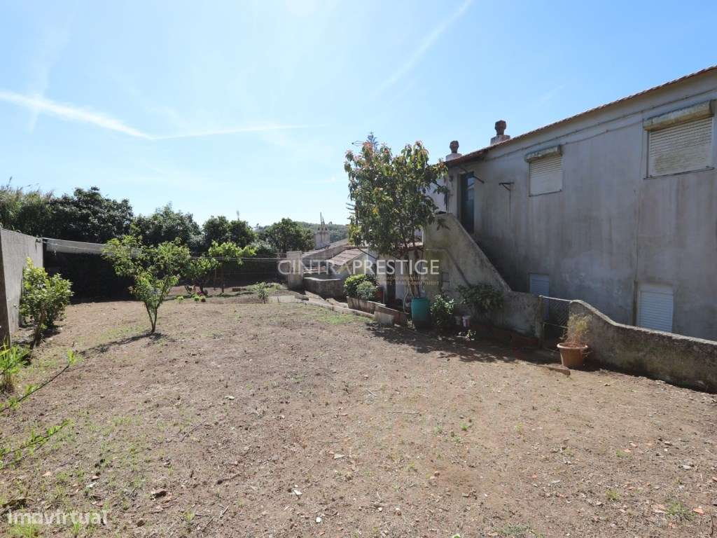 Prédio em S. Pedro de Sintra - Grande imagem: 5/25