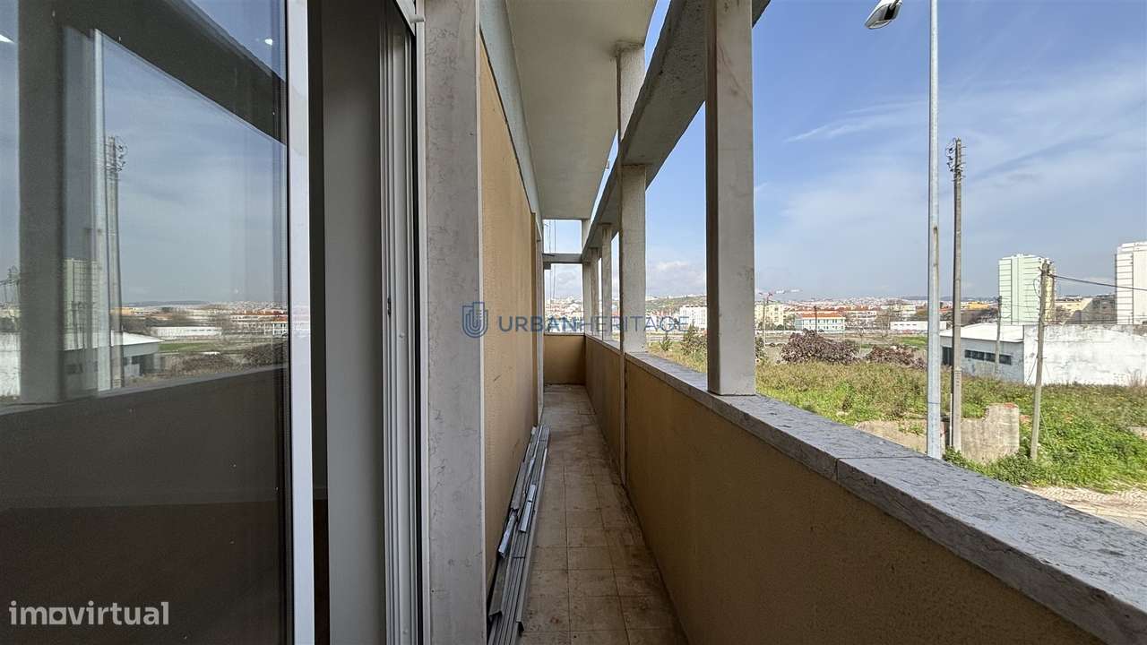 Apartamento T2 Venda em Águas Livres,Amadora-19