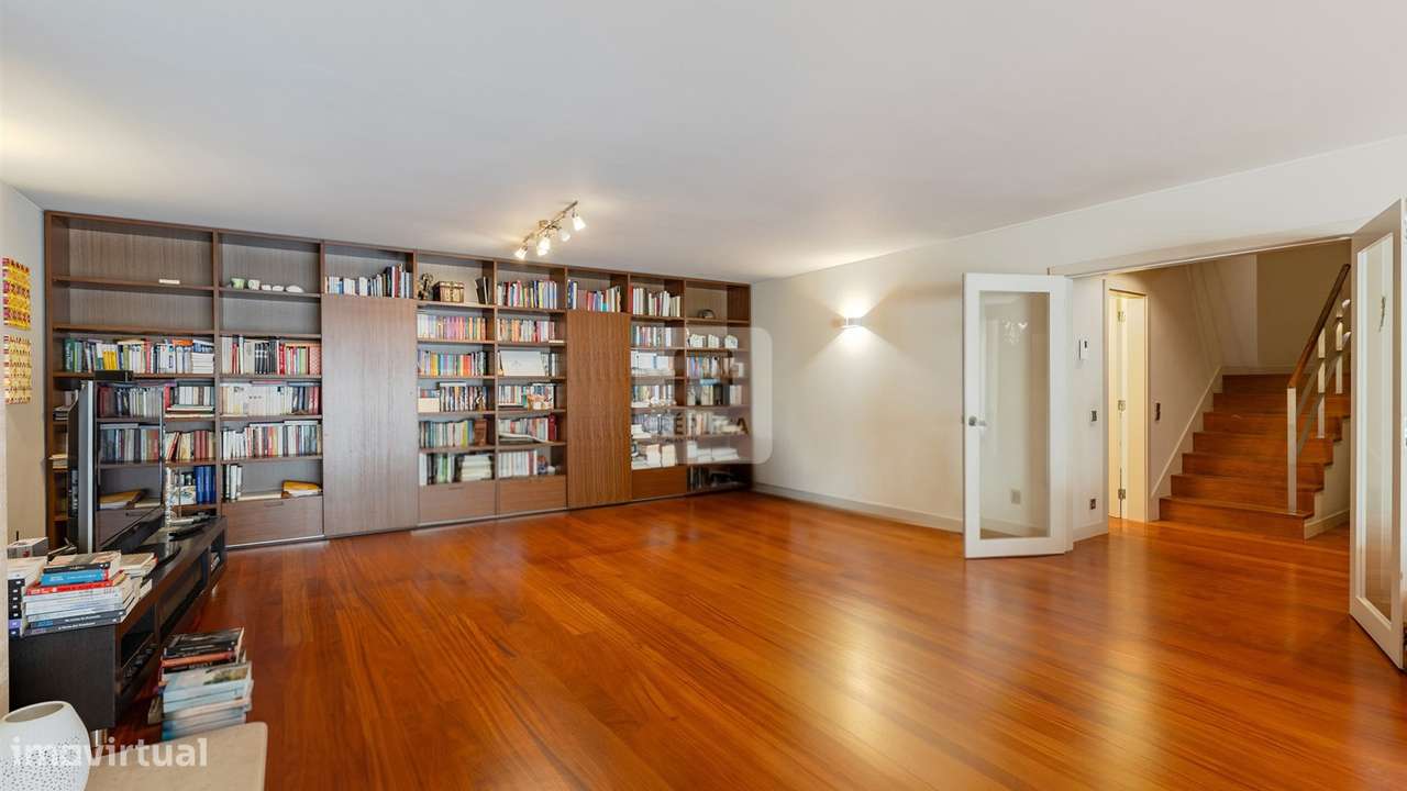 Apartamento T4 Duplex na Foz do Douro - Grande imagem: 4/35