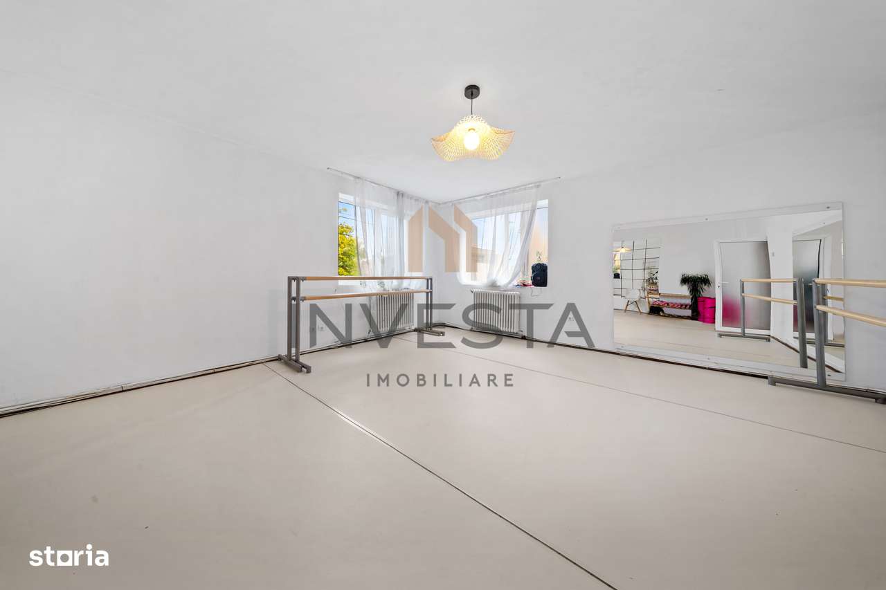 Apartament 4 camere, 160 mp, curte 165 mp, garaj | Andrei Muresanu - Imagine principală: 4/9