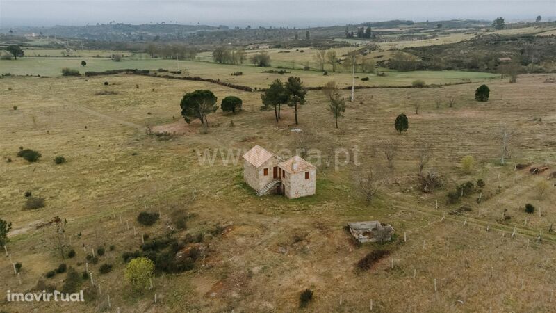 Quinta / Gouveia, Vila Cortês da Serra