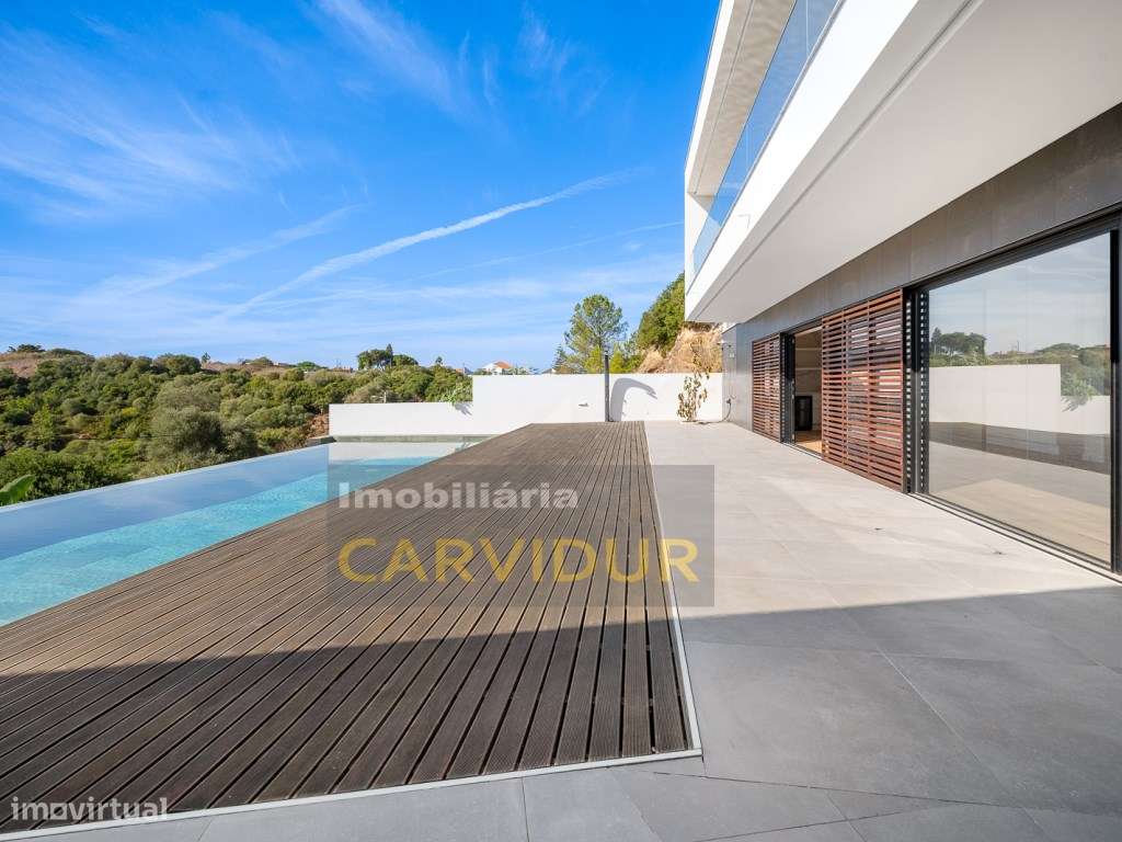 Moradia T5 de Luxo com Piscina Infinita ,Campo de Padel e Elevador ...-45