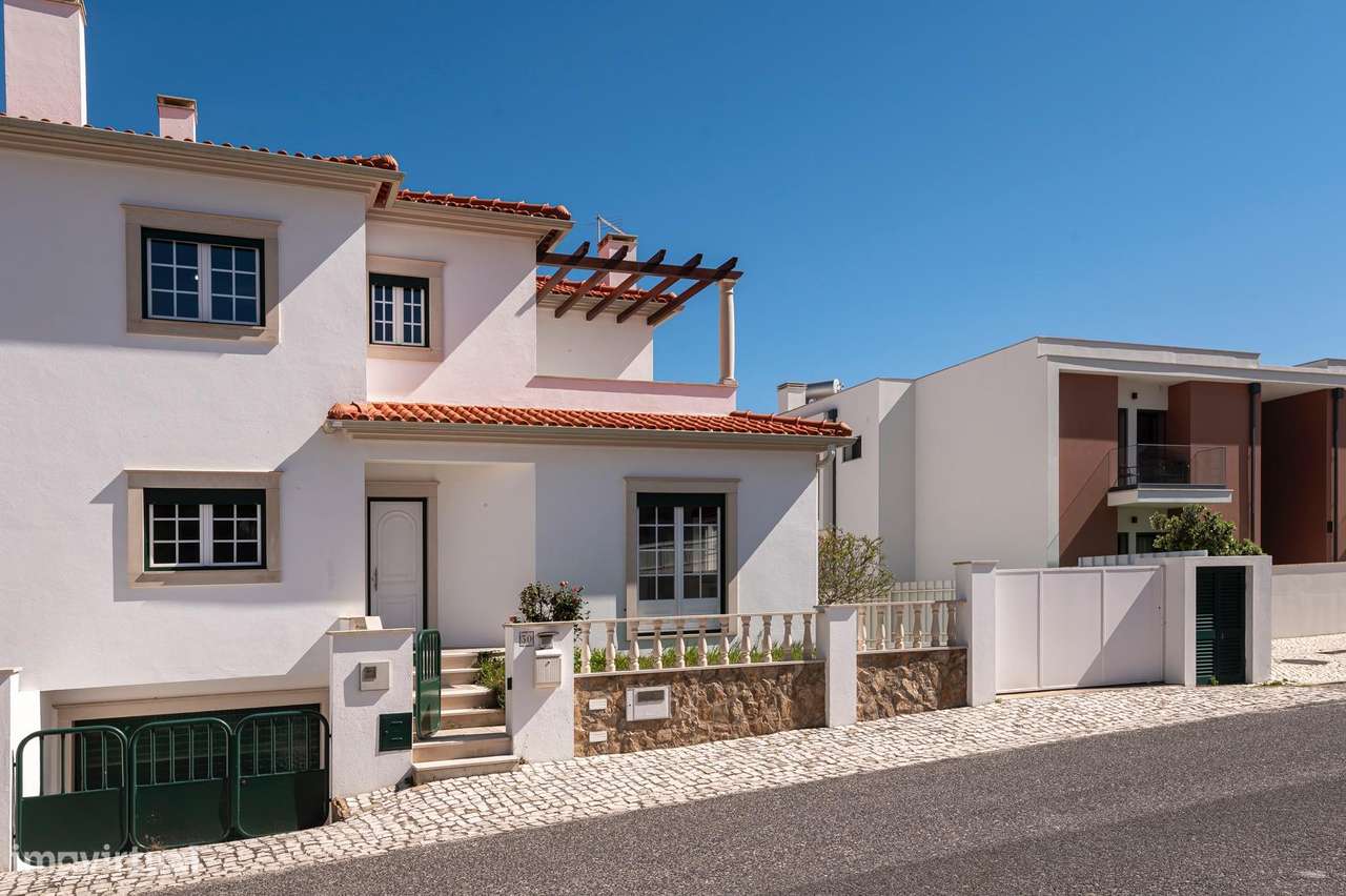 Moradia T5 a 700m da Praia | Jardim, Terraço e Garagem | Salir do... - Grande imagem: 2/56