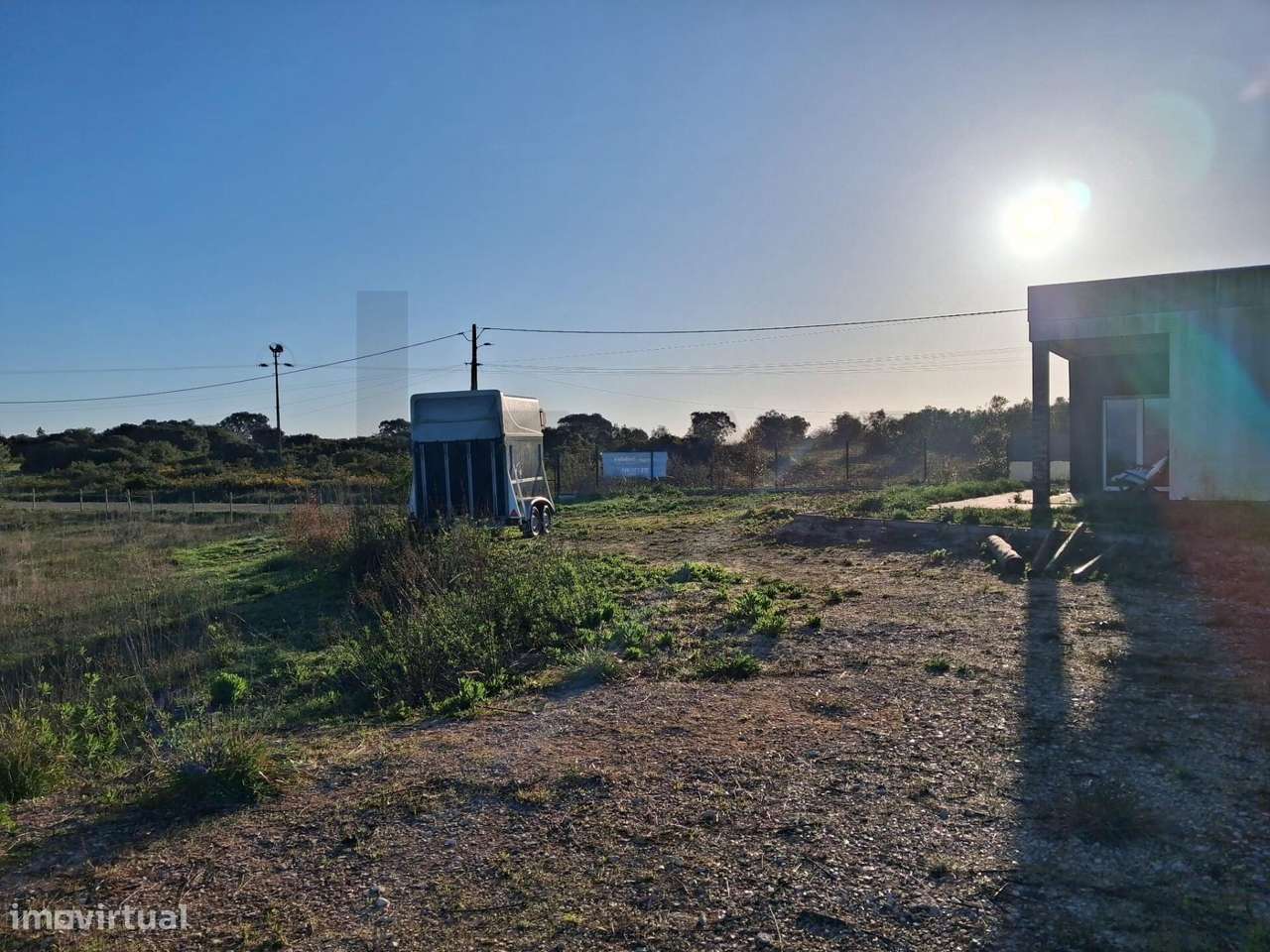 Venda moradiia T3 com terreno de 11.520m2, Isolada com piscina em A-7