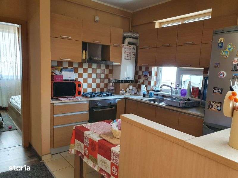Apartament de inchiriat - Imagine principală: 4/8