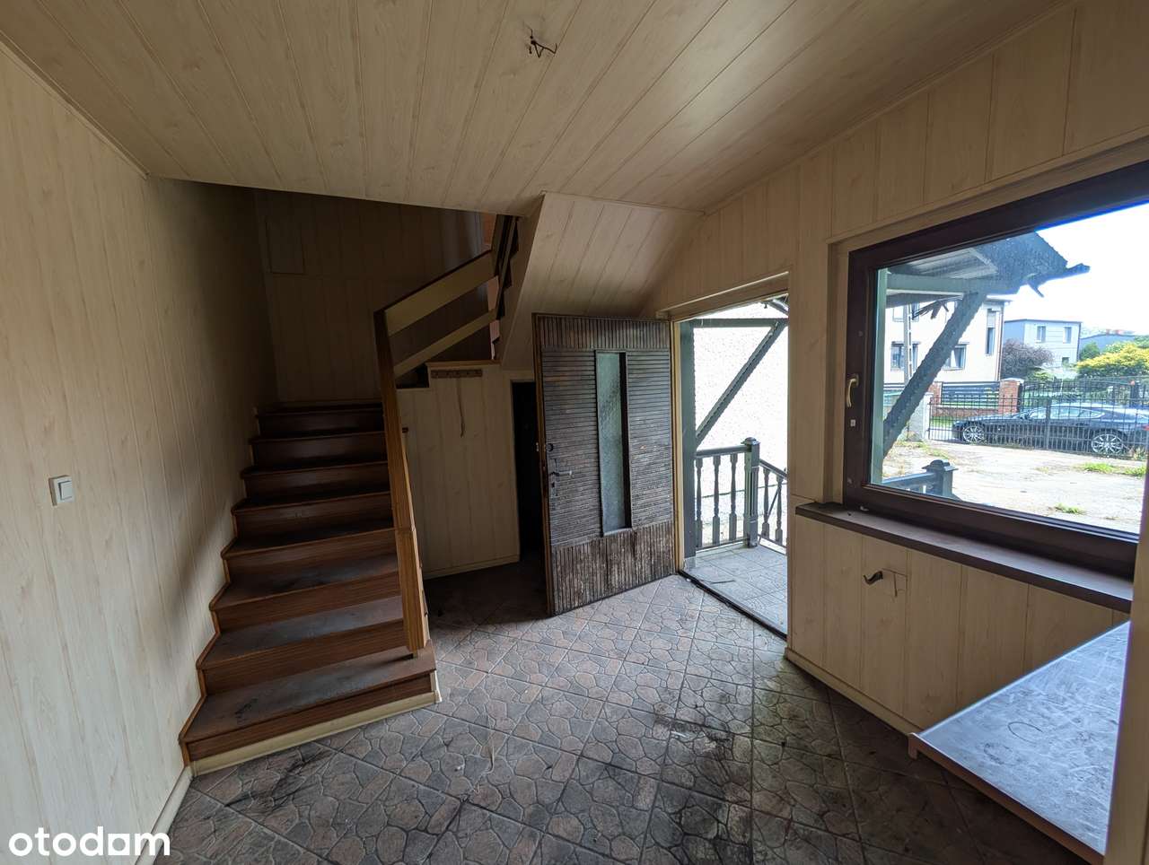 Dom z zapleczem pod działalność-garaże, możliwość 3 mieszkań!-6