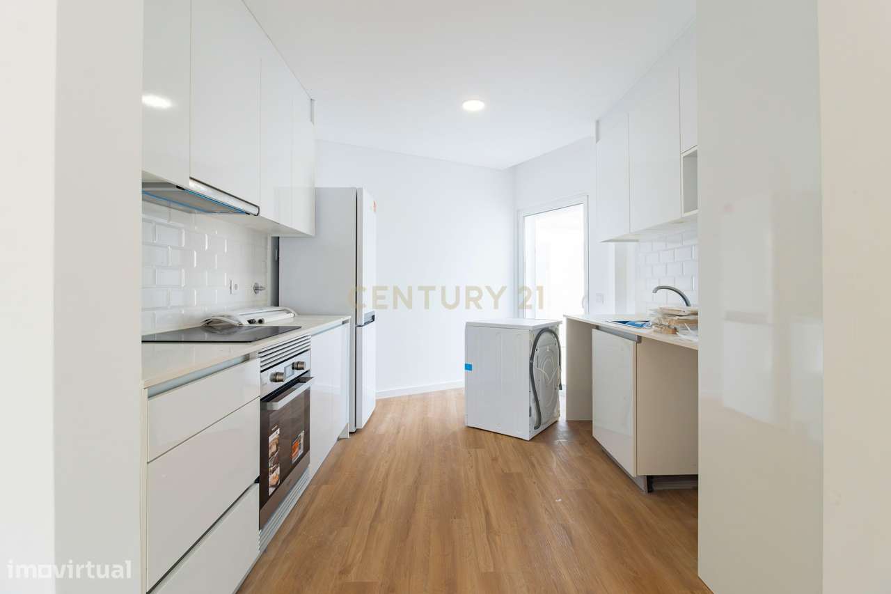 Apartamento, 76 m², São Martinho do Porto - Grande imagem: 2/15