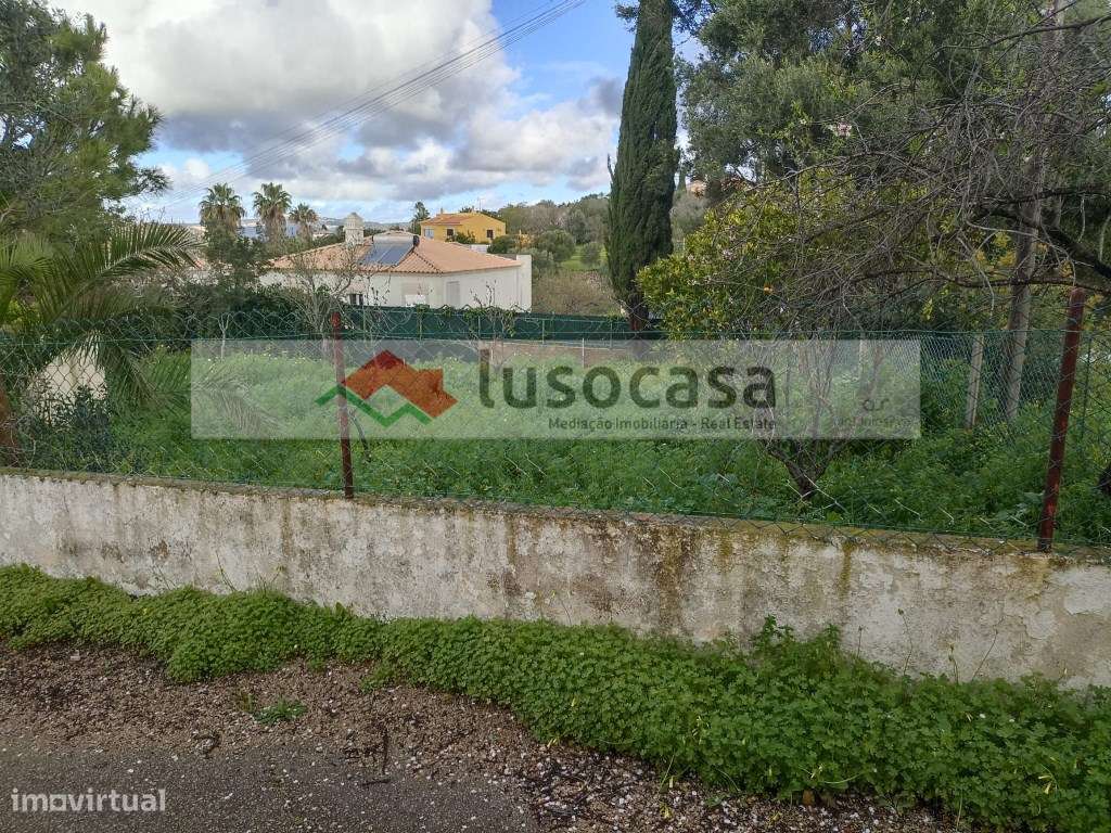 Terreno em zona urbana, com autorização da Càmara de Loulé, para co... - Grande imagem: 3/3