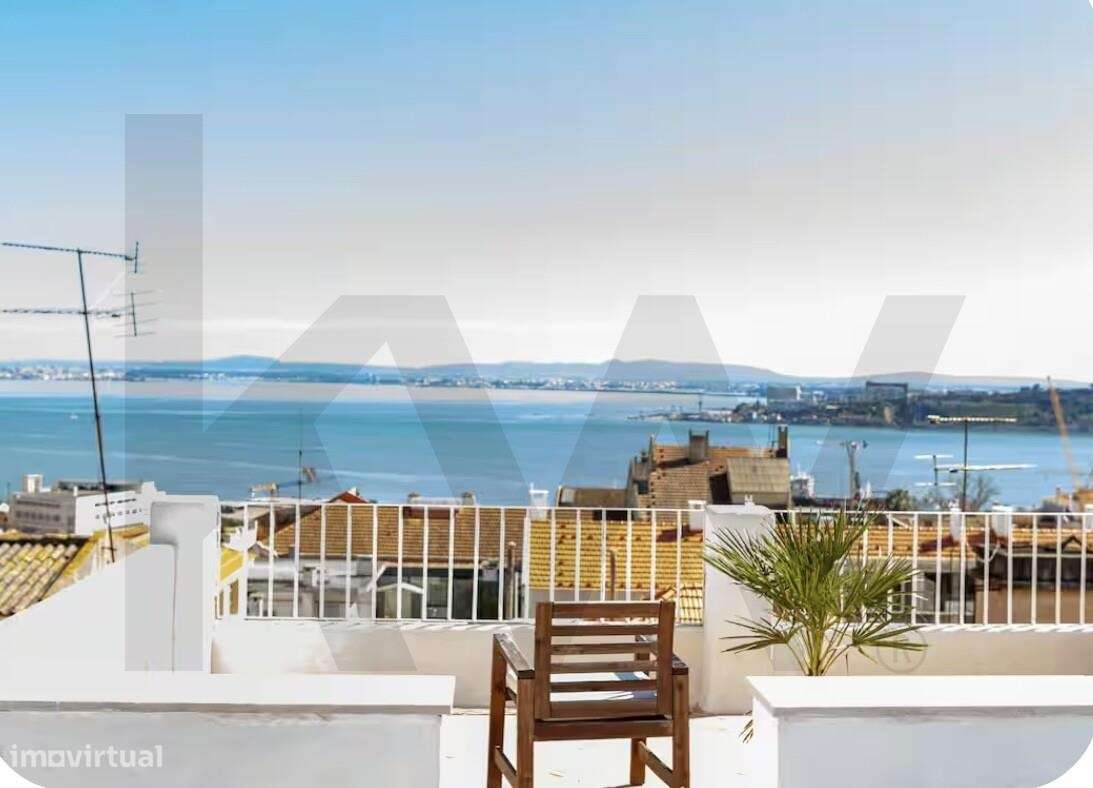 Luxury Lisbon Lapa Penthouse-27