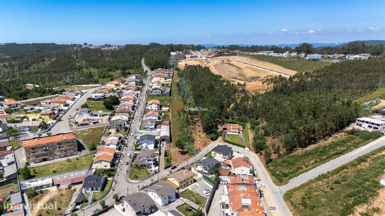 Moradia Isolada T4 Venda em Santa Maria da Feira, Travanca, Sanfins e-53