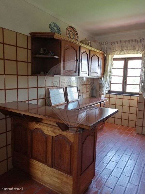 Moradia T6 para venda-30