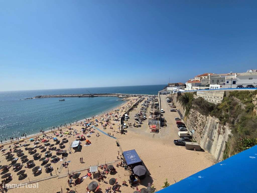 Charmosa moradia T4, na Ericeira, com fantástica vista mar-31