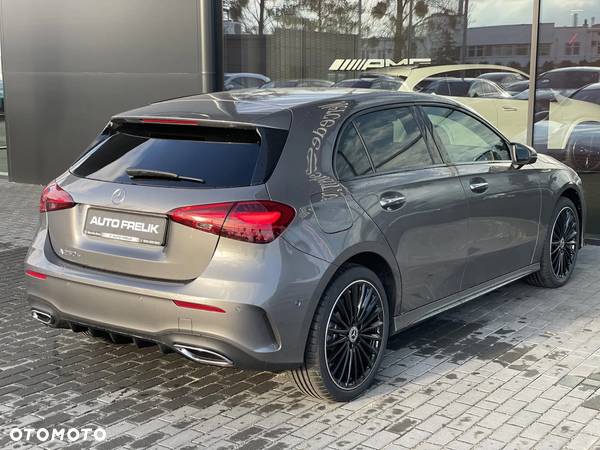 Mercedes-Benz Klasa A 250 e PHEV AMG Line 8G-DCT - 11