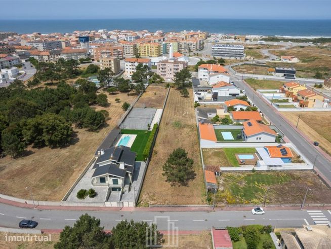 Terreno Urbano - Furadouro-3