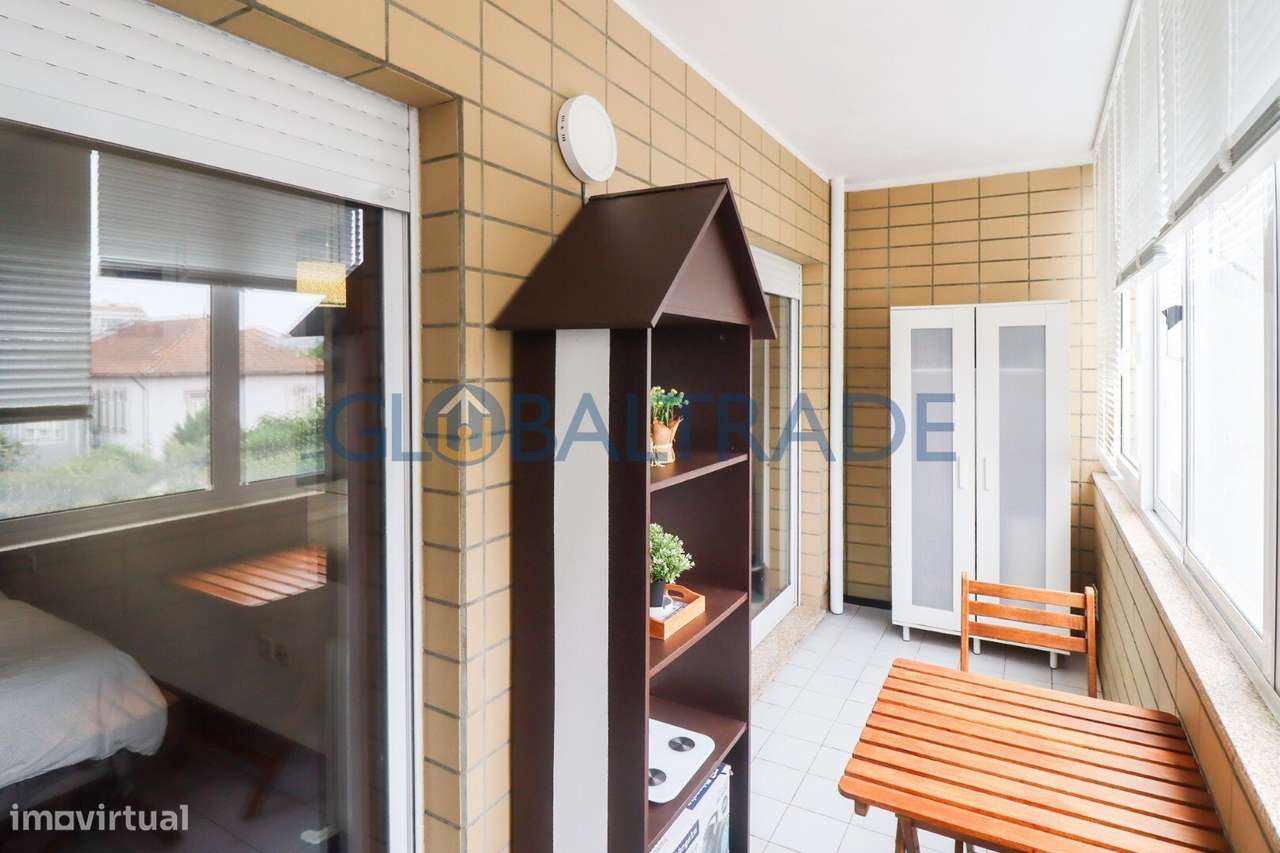 Apartamento T1 Mobilado & Equipado no Porto-21