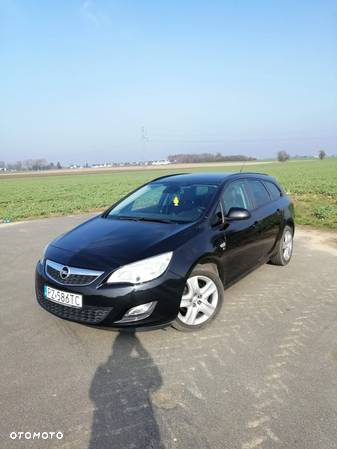 Opel Astra 1.4 Turbo Sports Tourer 150 Jahre - 32