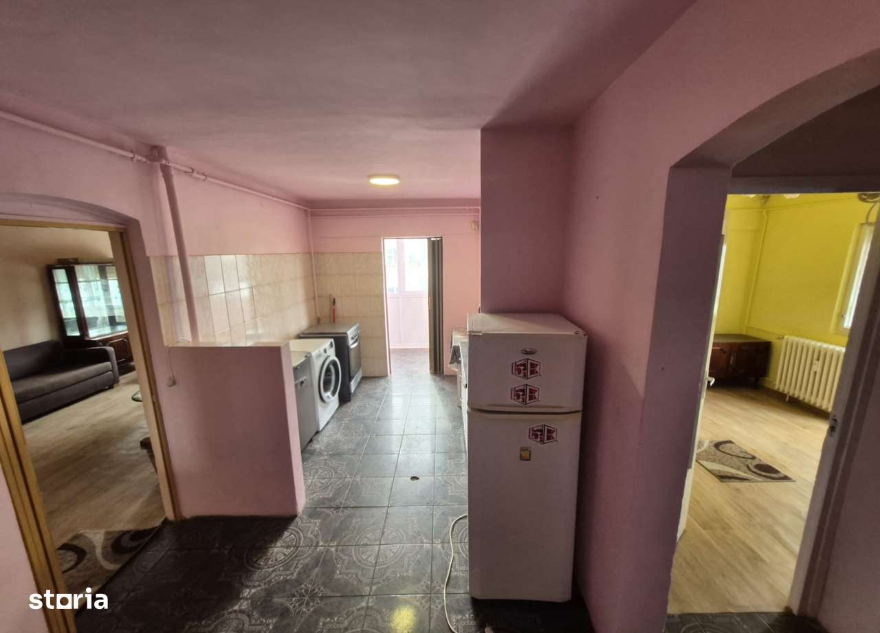 Apartament 2 camere ,decomandat, 2 balcoane-4