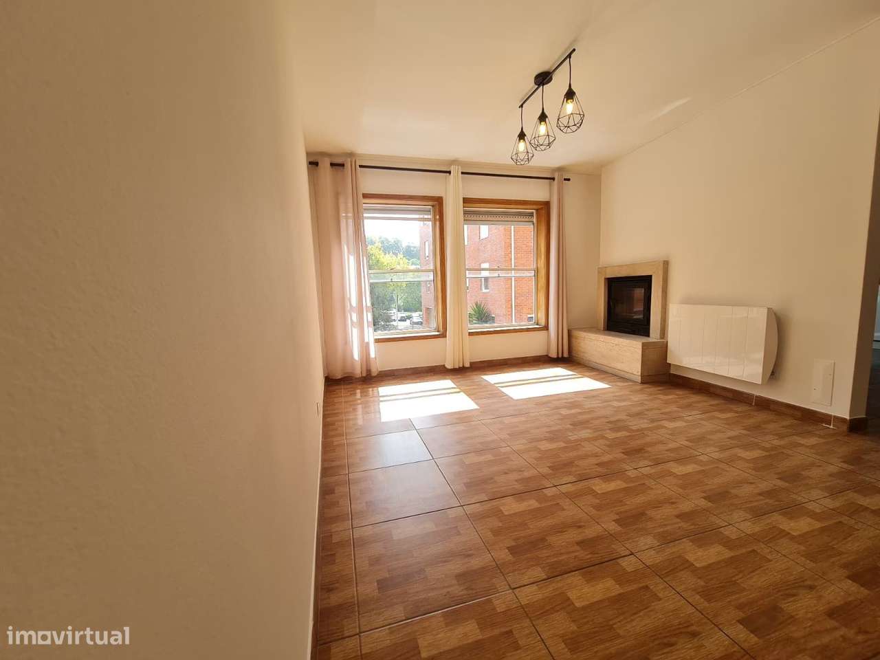 Apartamento T4 com suite e garagem  – em frente ao Metro Pedro Hispano-19