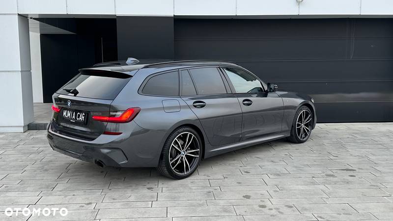 BMW Seria 3 320d xDrive MHEV M Sport sport - 37