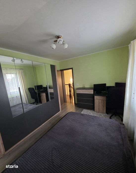 Vand casa individuala cu 4 camere si teren 820mp Dumbravita-7