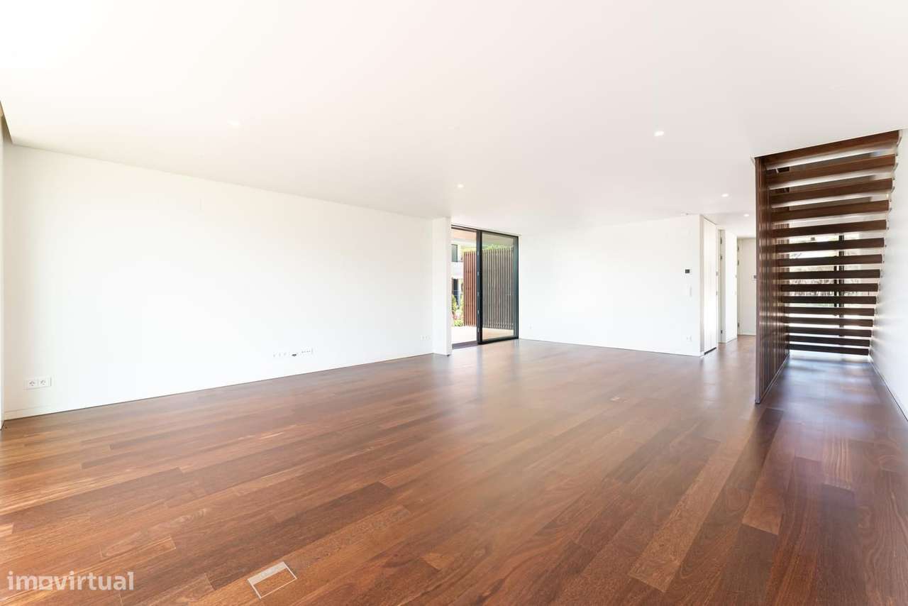 Moradia Geminada T3 com piscina, Areia, Cascais - Grande imagem: 4/58