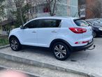 Kia Sportage 2,0 CRDI AWD Dream-Team Edition - 3