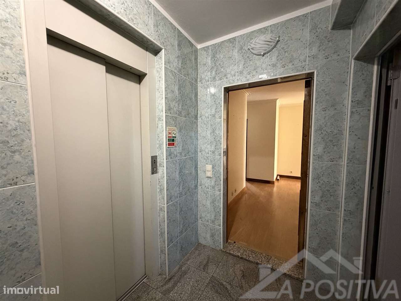 Apartamento T2 Venda em São João da Madeira,São João da Madeira-30
