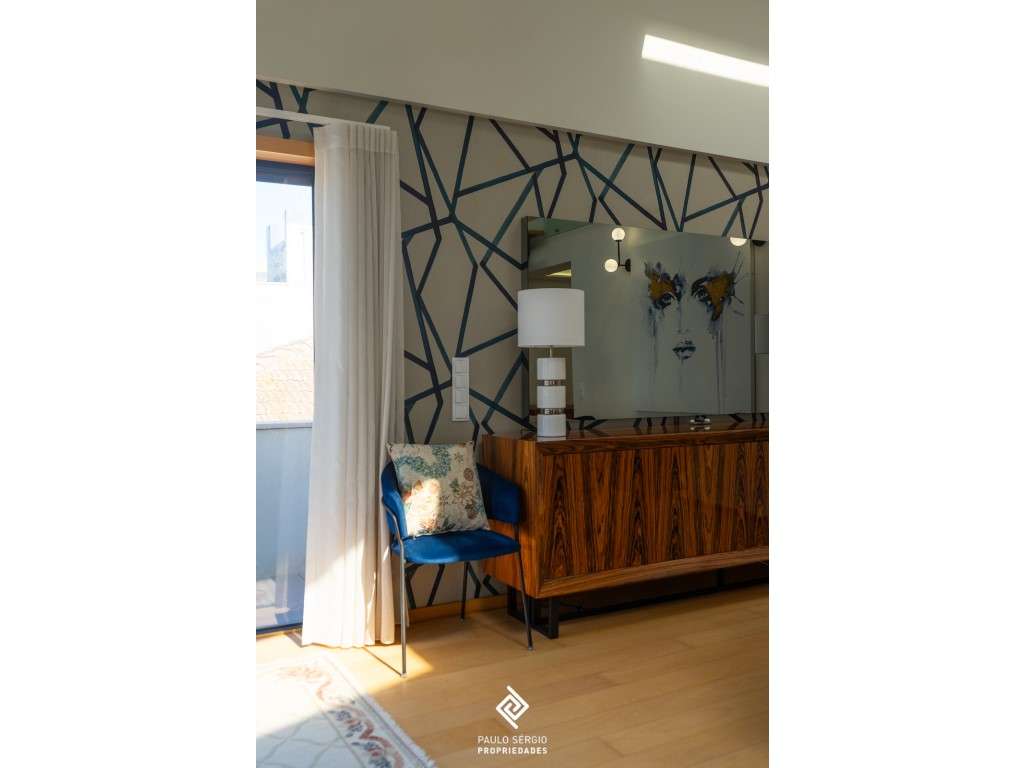 Apartamento T2 Duplex em Espinho-8