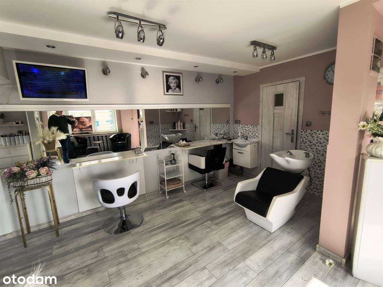 Salon fryzjerski - Centrum miasta - Pełny obrazek: 5/15