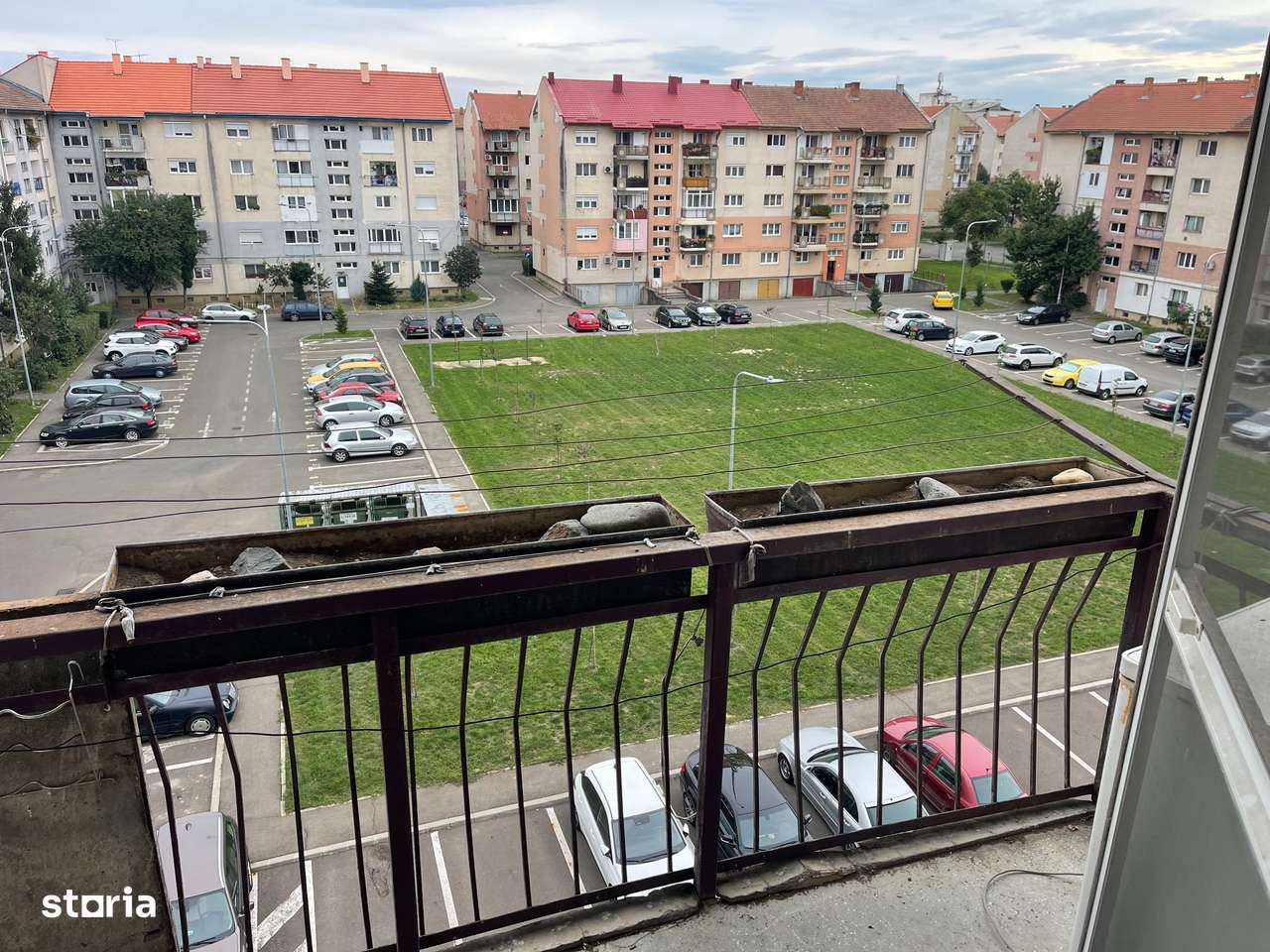 Apartament 3 camere,decomandate,Carpati 2-6