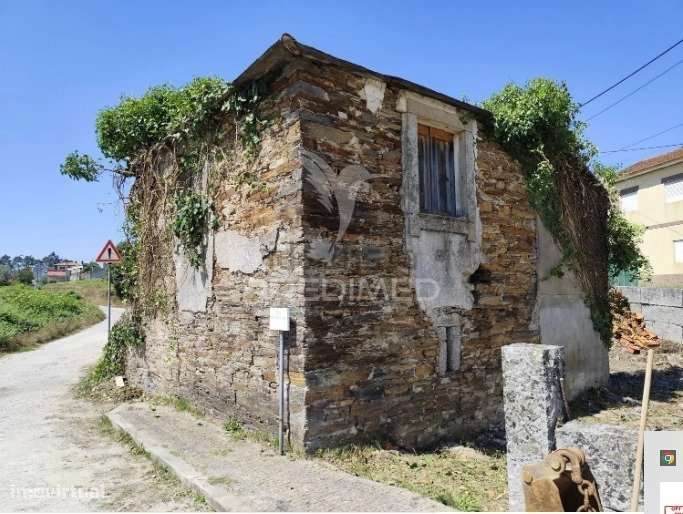 Casa em Xisto para Restauro - Grande imagem: 2/8