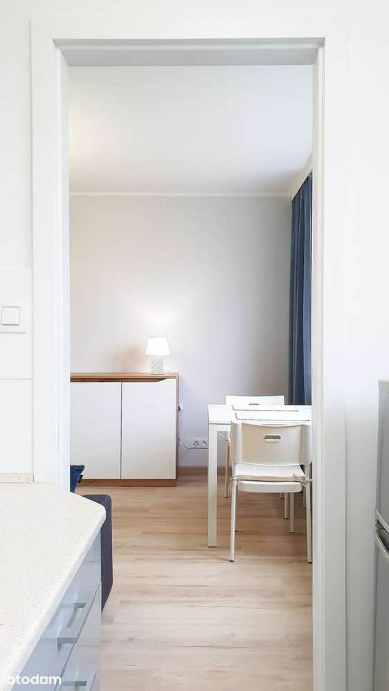 Kawalerka blisko Olivia Centre bez zezwolenia Msw-4