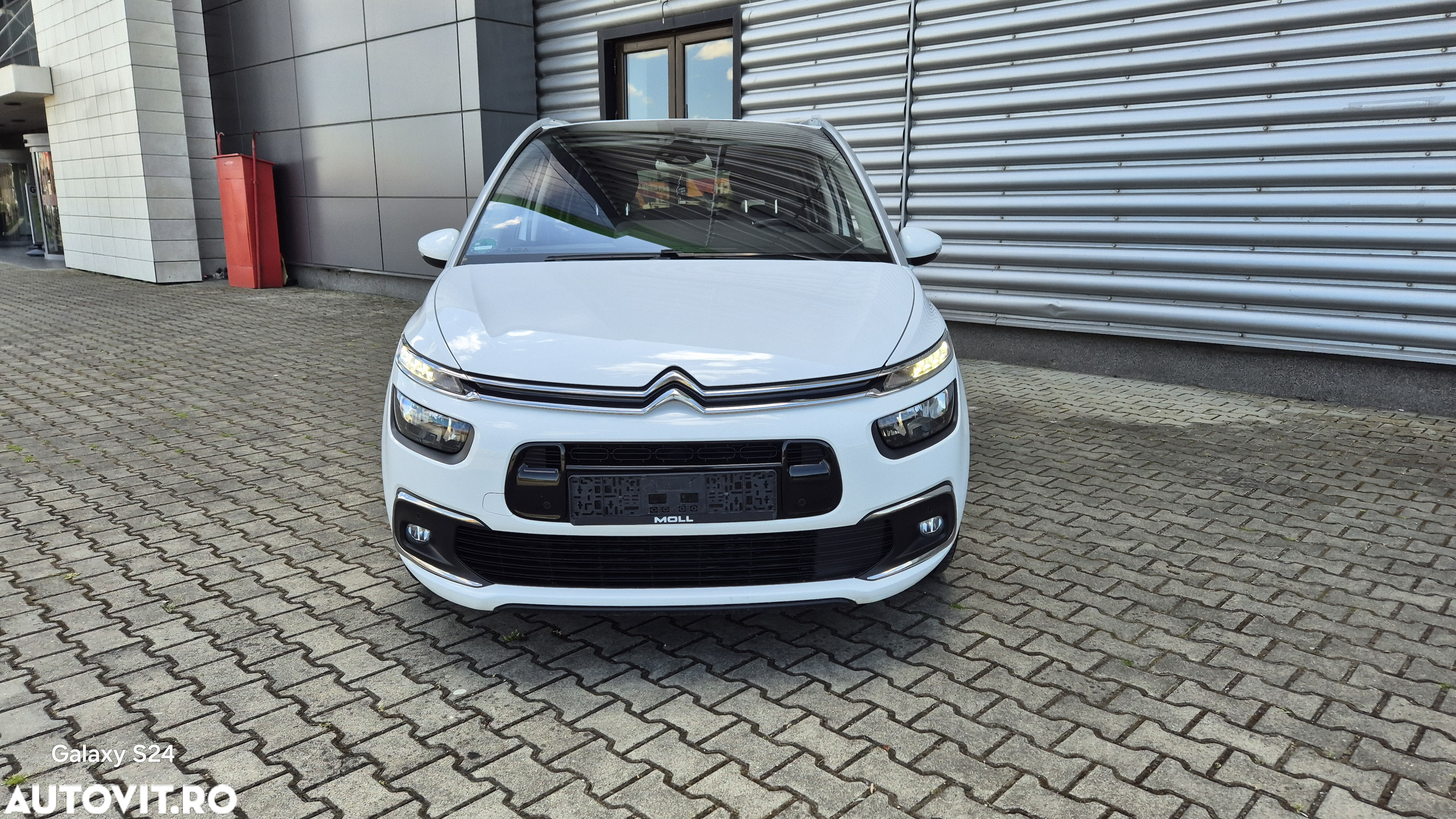 Citroën C4 Space Tourer Spacetourer BlueHDi 130 Stop&Start EAT8 SELECTION - 2