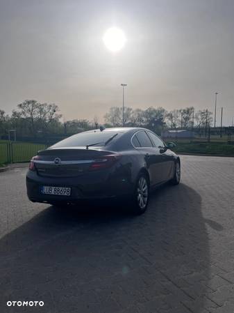 Opel Insignia 2.0 CDTI Cosmo - 11