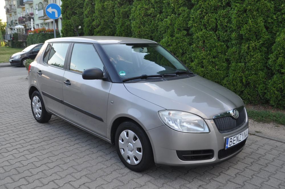 Skoda Fabia II (2007-2014) 1.2 HTP FAMILY 2008