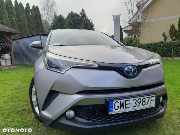 Toyota C-HR - 3