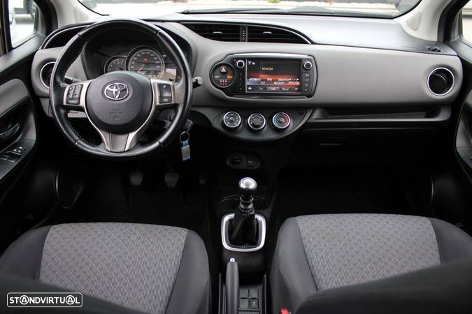 Toyota Yaris 1.4 D-4D Comfort - 10