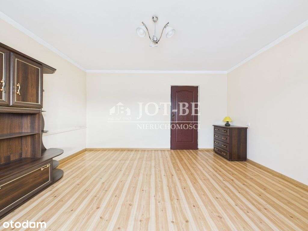 Dom wolnostojący/ Ogród / Lokalizacja-5