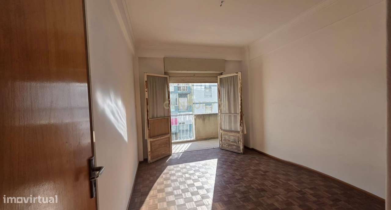 Apartamento T3 com elevador Águas Livres- Amadora - Grande imagem: 5/26