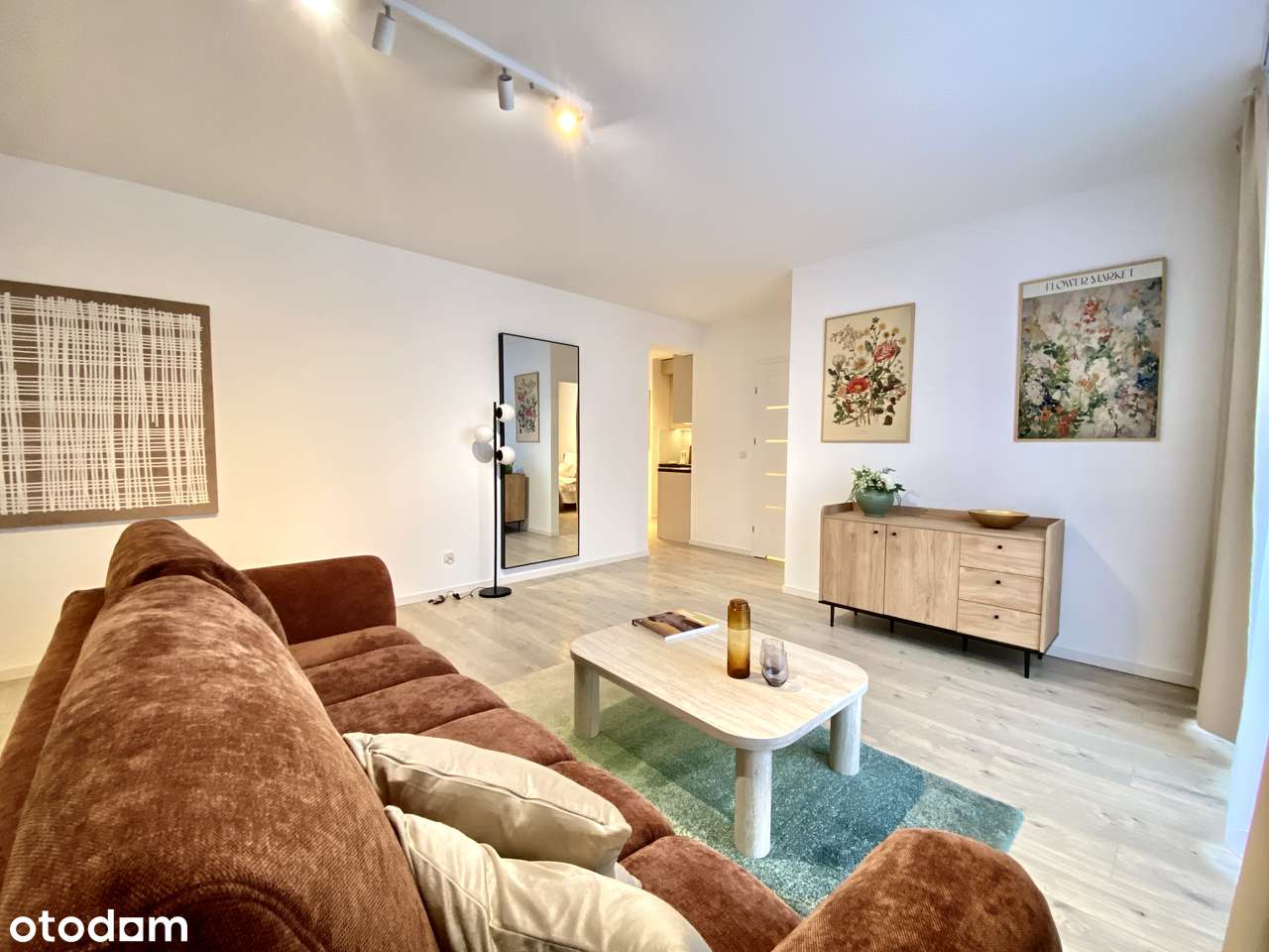 0% prowizji! Nowoczesne 2-pokojowe mieszkanie z dwoma balkonami!-2