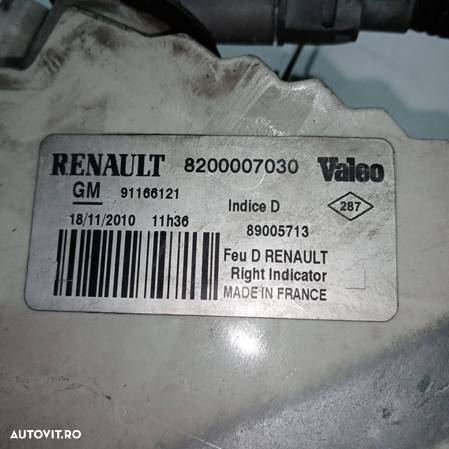 Lampa semnalizare dreapta fata Renault Trafic II Van 1.9 DCI 2001-2021 | 8200007030 | 89005713 - 3