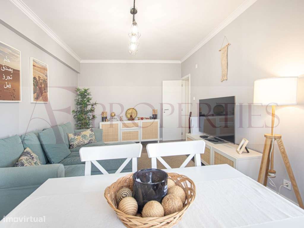 T2 Luminoso, Remodelado a 5 minutos dos Foros de Amora-13