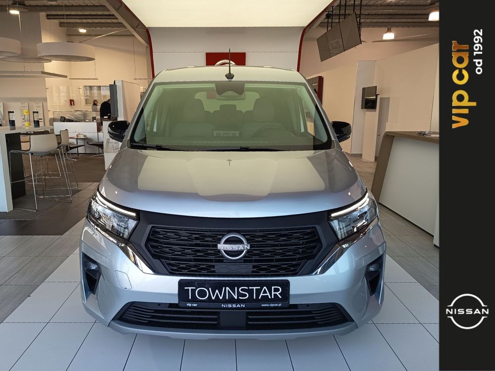 nissan townstar