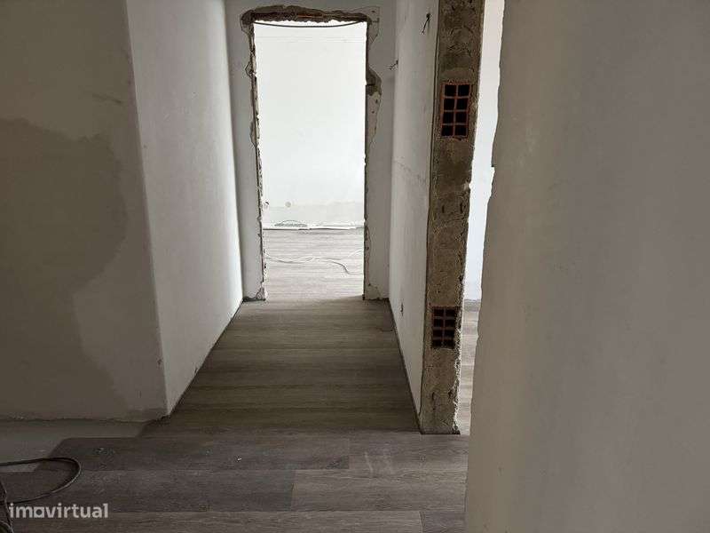Apartamento T3 em fase final de obras à Venda em Torres Vedras - Grande imagem: 5/7