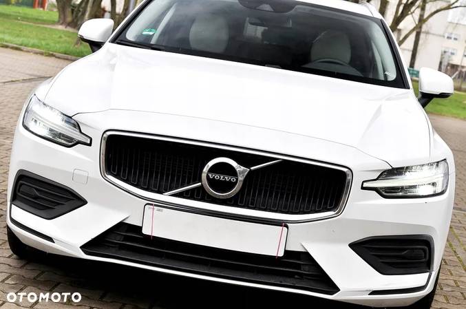 Volvo V60 D4 Momentum Pro - 7