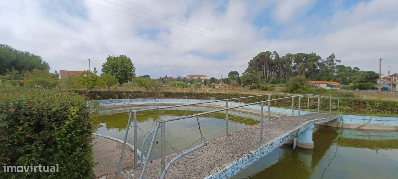 Moradia isolada T2 em pedra e moradia secundaria, com terreno de aprox-21