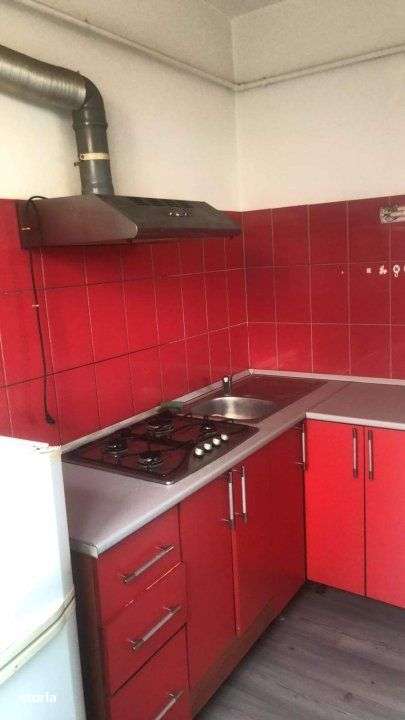 Garsoniera Trivale, bloc nou, mobilata, centrala - Imagine principală: 3/8